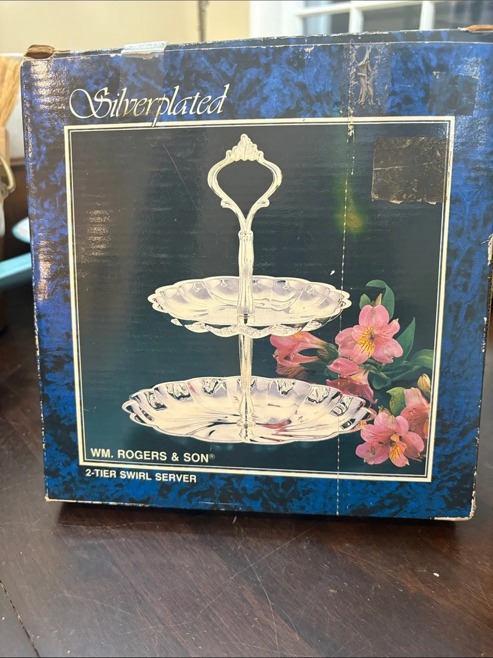 WM. Rogers & Son Silverplated 2-Tier Swirl Server